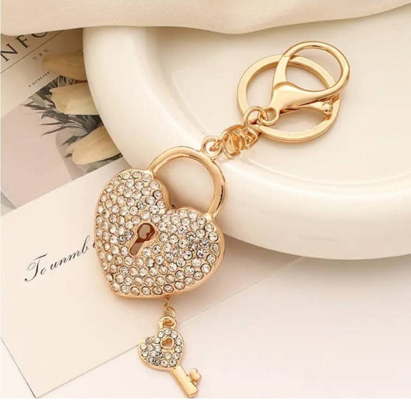 Rhinestone Heart Lock Bag Pendant Keychain